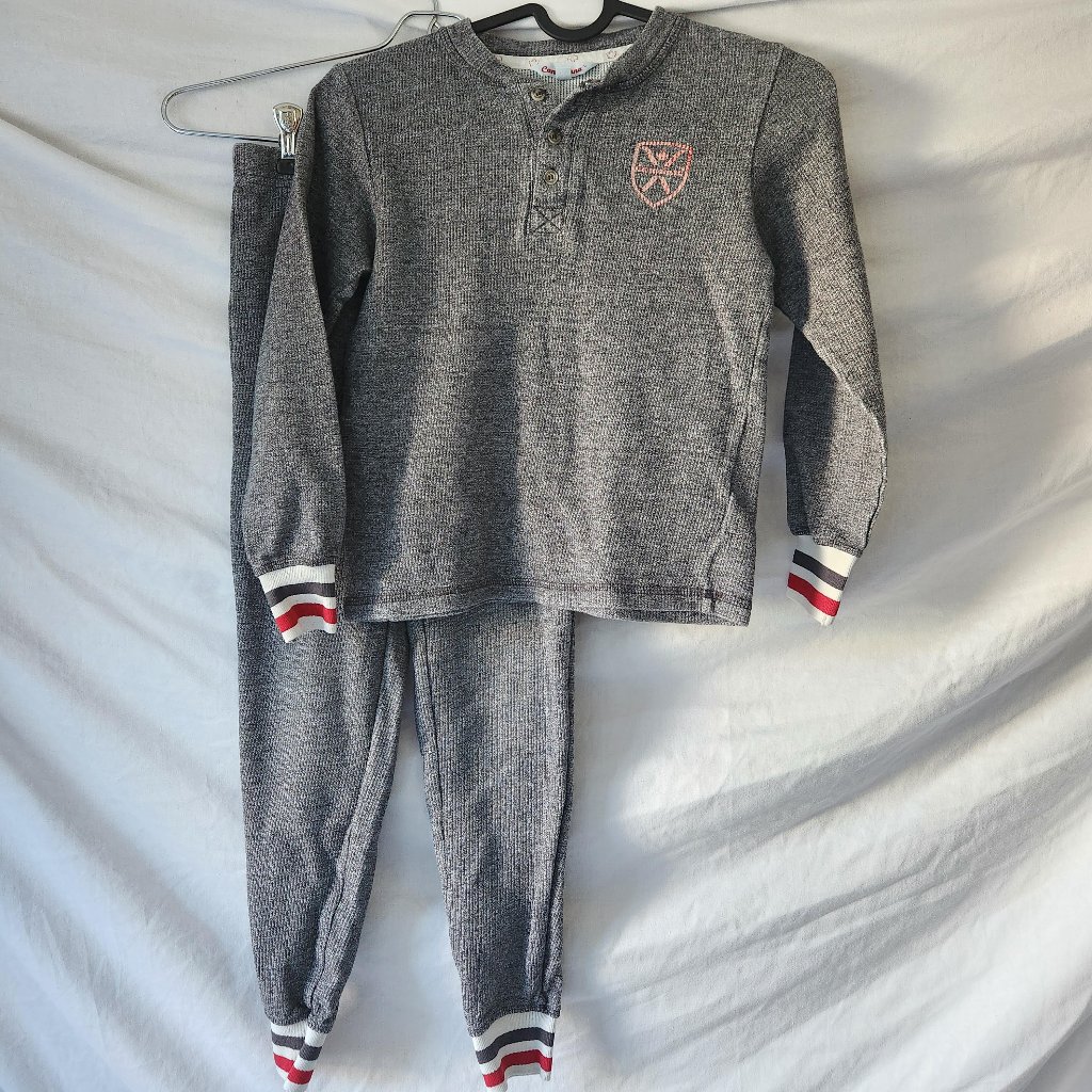 Canadiana Youth Pajama Set - Size Medium (7-8) - Gray Waffle Knit Long Sleeve